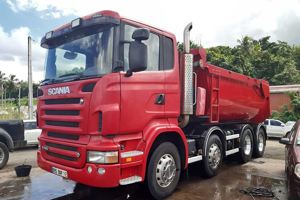 Lavage Auto Martinique Nck Wash Nettoyage Voiture Professionnel Detail Carrosserie Polissage Cire Interieur Exterieur Ecologique Rapide Local 972prestation Lavage Poids Lourds Nck Wash